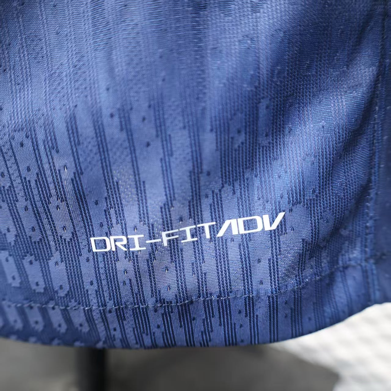 Paris Saint-Germain – Maillot Collector Ligue des Champions 2025 avec badges